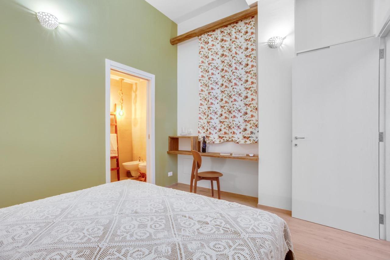 Madame Bari' Suite Apt In The Heart Of Bari Zewnętrze zdjęcie